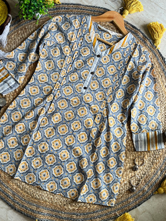 Chic V-Neck Short Tunic: Grey Background with Yellow Jaipuri Print