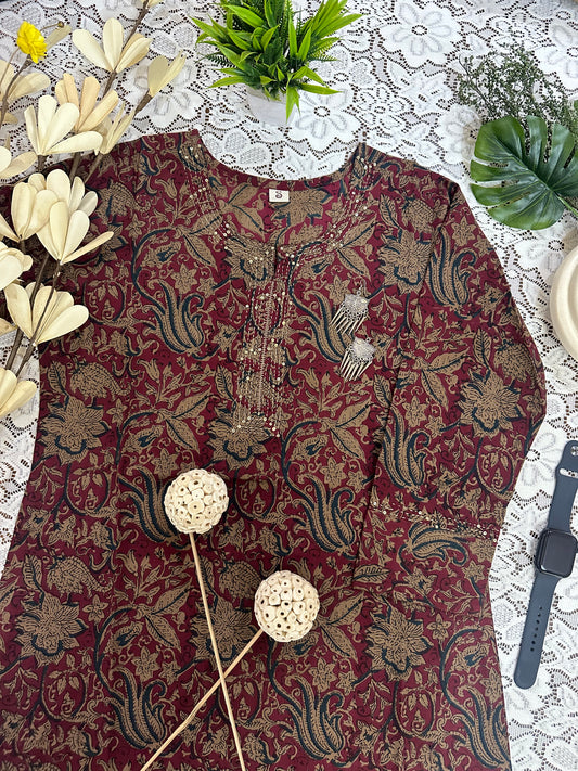 Majestic Mehroon: Jaipuri Floral Print Long Cotton Kurti with Neck Thread Work